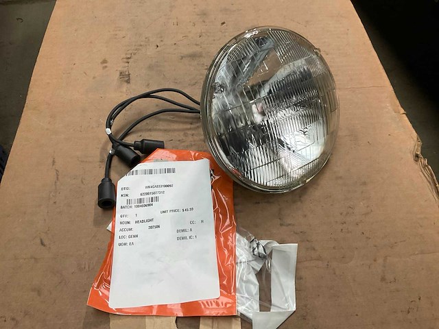 Head light - afbeelding 1 van  4