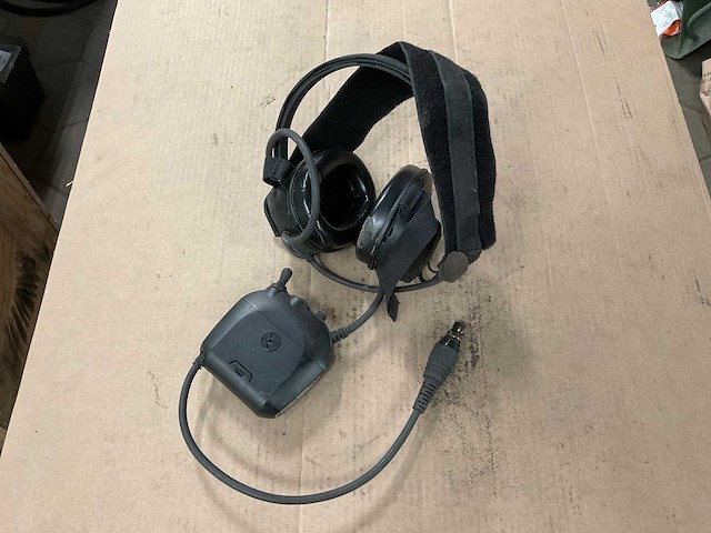 Headset - afbeelding 1 van  2