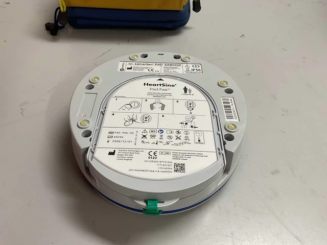Heartsine samaritan pad sam 300p aed defibrillator nederlands - afbeelding 3 van  3