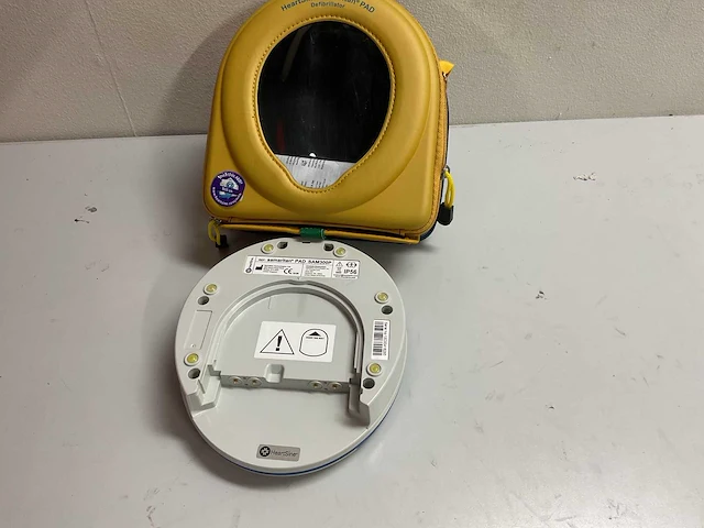 Heartsine samaritan pad sam 350p aed defibrillator engelstalig - afbeelding 2 van  3