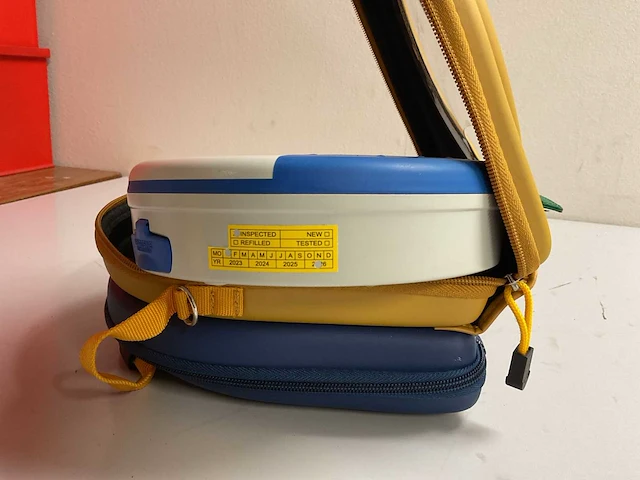Heartsine samaritan pad sam 350p aed defibrillator engelstalig - afbeelding 4 van  5