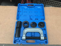 Heavy duty ball joint press remover/installer - afbeelding 1 van  3