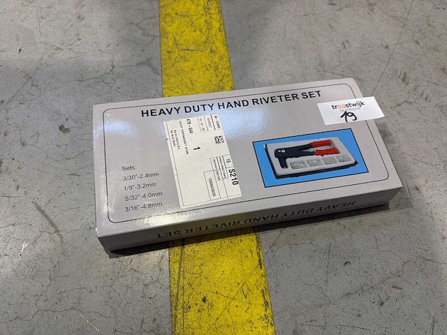 Heavy duty hand blindklinknageltang set incl. opzetstukken - afbeelding 1 van  2