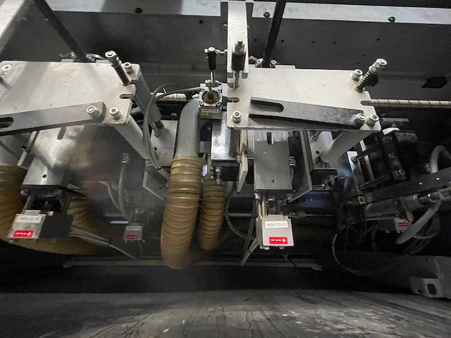 Hebrock - 2012 - akv 3006 dk-f - kantaanlijmmachine - afbeelding 5 van  25