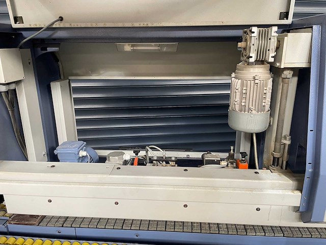 Hebrock - 2012 - akv 3006 dk-f - kantaanlijmmachine - afbeelding 24 van  25