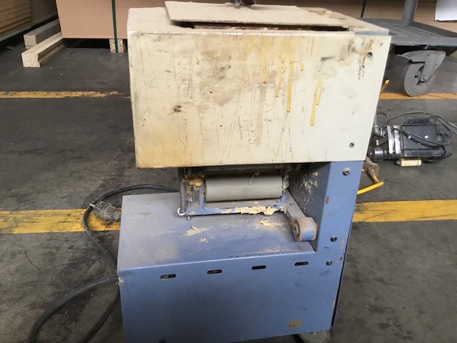 Hebrock sbm 10 diverse lijmmachine - afbeelding 2 van  5