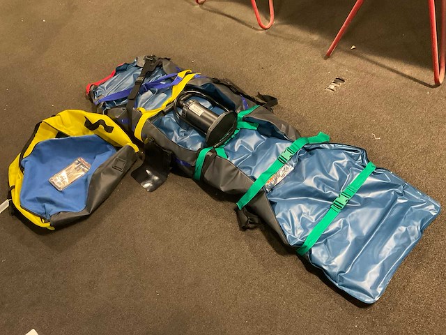 Hed tech vacuum spine board set - afbeelding 1 van  4