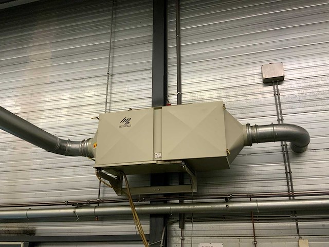 Hedelius - 2003 - c60-2000 - verticaal cnc bewerkingscentrum - afbeelding 26 van  33