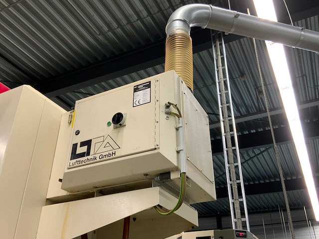 Hedelius - 2003 - c60-2000 - verticaal cnc bewerkingscentrum - afbeelding 27 van  33