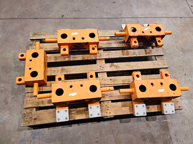 Hedin lagan ab - forklift heavy duty bed trailer - afbeelding 8 van  16