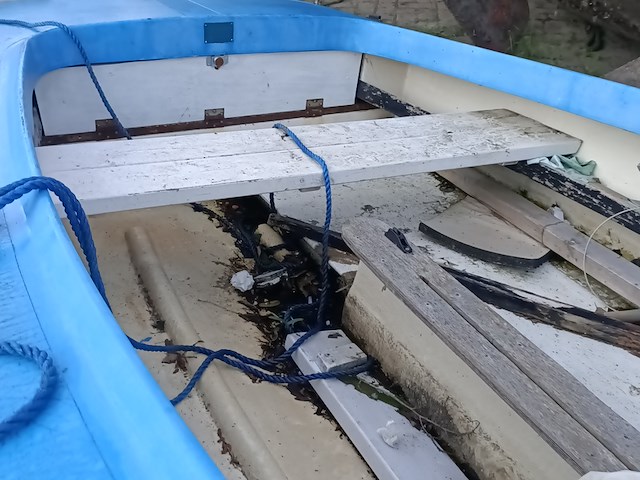 (heeg) zeilbootje zonder mast - afbeelding 5 van  6