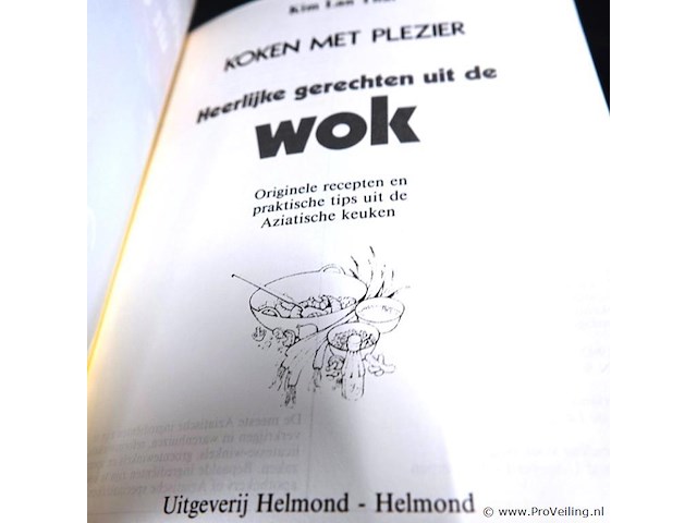 Heerlijke gerechten uit de wok - afbeelding 2 van  5