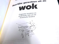Heerlijke gerechten uit de wok - afbeelding 2 van  5