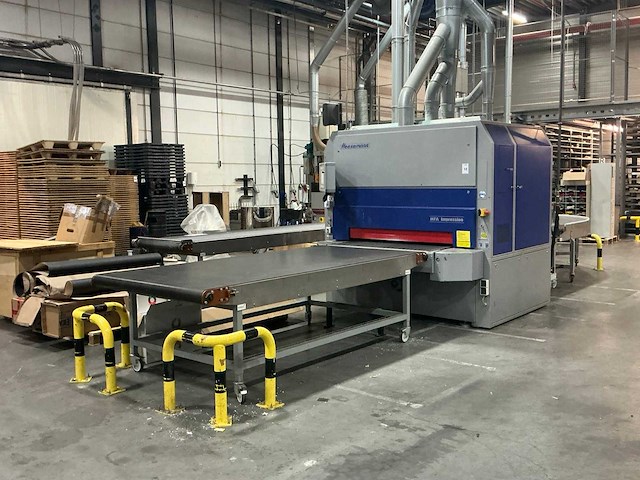 Heeseman - 2015 - mfa impression - schuurmachine - afbeelding 1 van  67