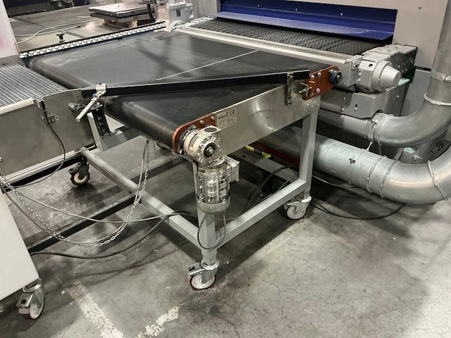 Heeseman - 2015 - mfa impression - schuurmachine - afbeelding 17 van  67