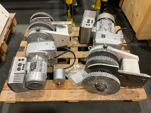 Heeseman - 2015 - mfa impression - schuurmachine - afbeelding 36 van  71