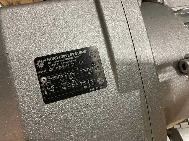 Heeseman - 2015 - mfa impression - schuurmachine - afbeelding 39 van  71