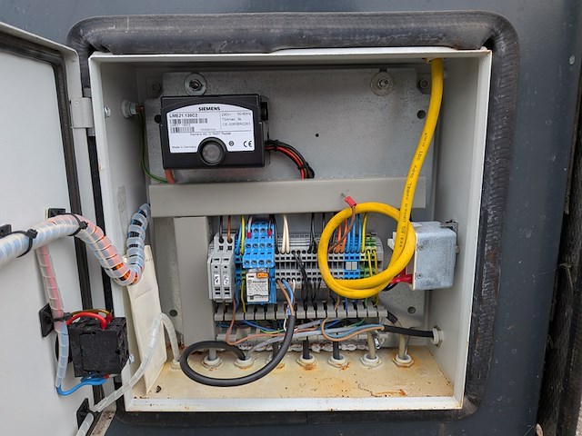 Heetwater hogedrukreiniger met gasbranderketel, dibo, sbh-g 200bar 15ltr - afbeelding 2 van  13