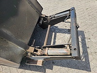 Hef - kiepbak - afbeelding 10 van  12