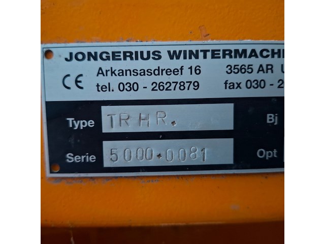 Hefgedragen tapijtstrooier jongerius wintermachine b.v., tr ht, bouwjaar 2002 - afbeelding 7 van  11