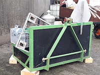 Hefgedragen transportbak met inhoud - afbeelding 6 van  11