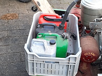 Hefgedragen transportbak met inhoud - afbeelding 7 van  11