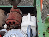 Hefgedragen transportbak met inhoud - afbeelding 10 van  11