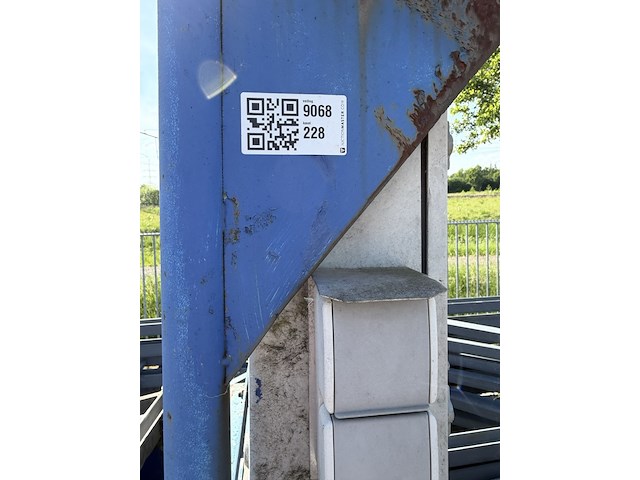 Hefsteiger elektrisch - afbeelding 1 van  2