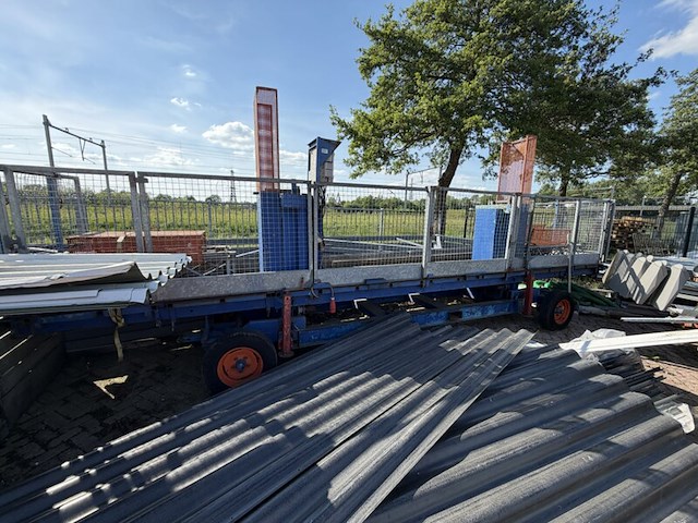 Hefsteiger elektrisch - afbeelding 2 van  2