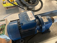 Heftafel met pomp t.b.v. poedercoaten - afbeelding 3 van  4