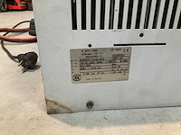 Heftruck accu lader - webo - afbeelding 3 van  4
