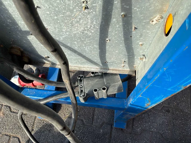 Heftruck acculaders - afbeelding 3 van  16