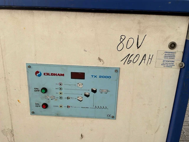 Heftruck acculaders - afbeelding 15 van  16