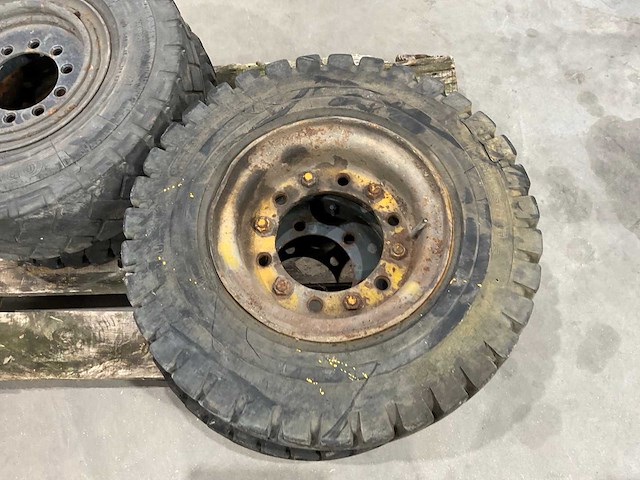 Heftruck band (4x) - afbeelding 2 van  7