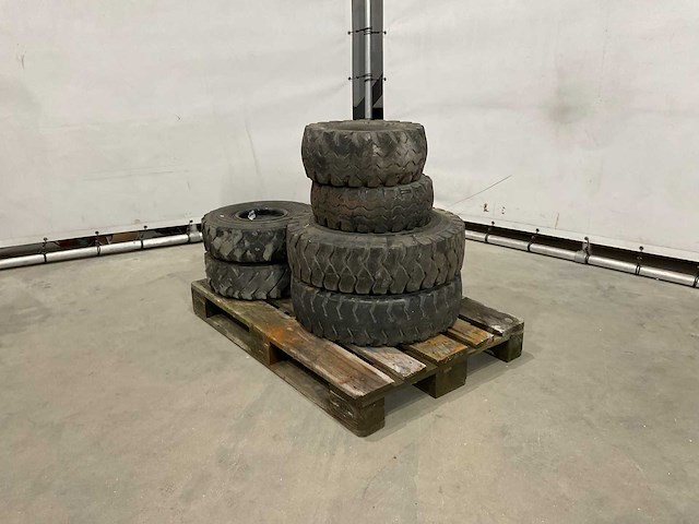 Heftruck band (6x) - afbeelding 1 van  8