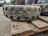 Heftruck banden set - afbeelding 4 van  6
