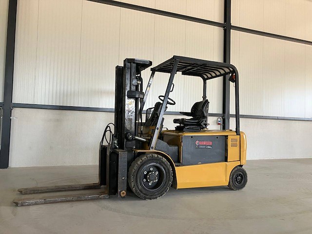 Heftruck caterpillar ep30k-pac elektrisch 3000kg 4.7m 2009 - afbeelding 1 van  1