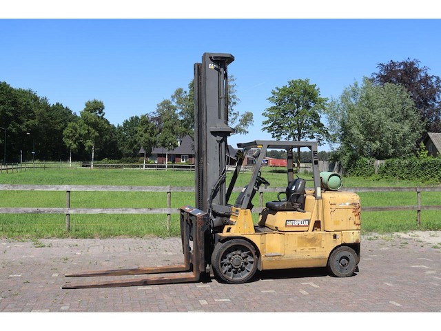 Heftruck caterpillar gc60k lpg 6000kg 2000 - afbeelding 1 van  1