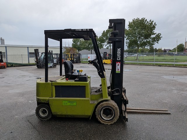 Heftruck clarck, cem30s, bouwjaar 2001 - afbeelding 20 van  25