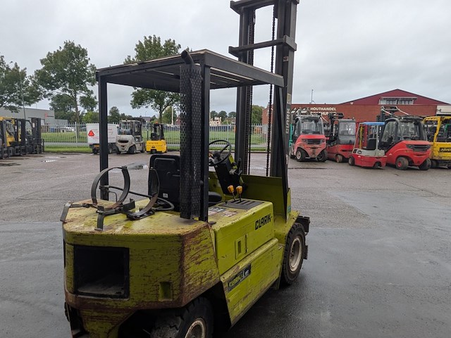 Heftruck clarck, gpm25l, bouwjaar 1988 - afbeelding 20 van  24