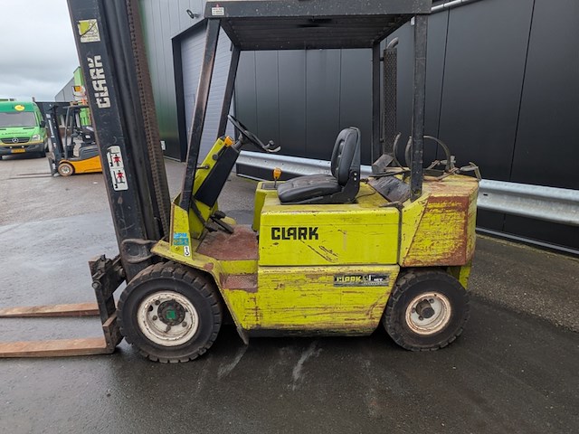 Heftruck clarck, gpm25l, bouwjaar 1988 - afbeelding 23 van  24