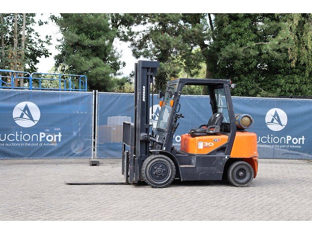 Heftruck doosan g30g lpg 3000kg 5.9m 2015 - afbeelding 1 van  1