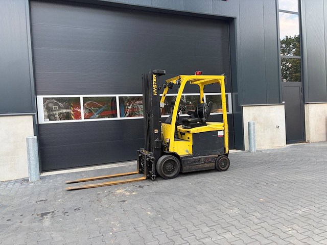 Heftruck hyster e2.5xn elektrisch 1240kg 5.55m 2013 - afbeelding 1 van  1