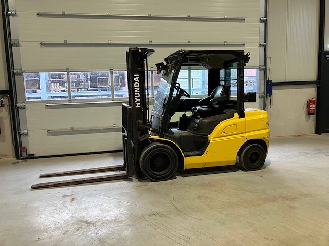 Heftruck hyundai 30d-9e diesel 3000kg 4.7m 2017 - afbeelding 1 van  1
