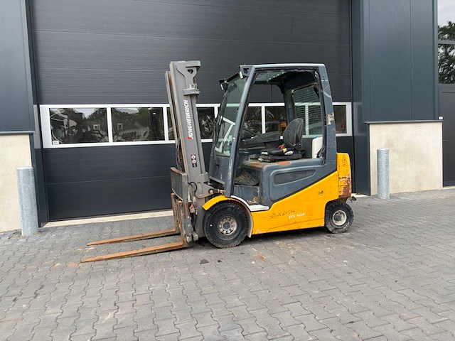 Heftruck jungheinrich efg425k elektrisch 2500kg 5.0m 2015 - afbeelding 1 van  1