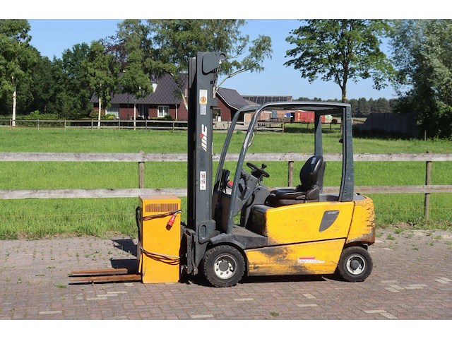 Heftruck jungheinrich keac 20 elektrisch 2000kg 2007 - afbeelding 1 van  1