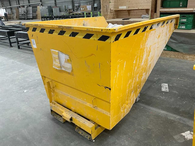 Heftruck kantelbak (1100l) - afbeelding 1 van  5