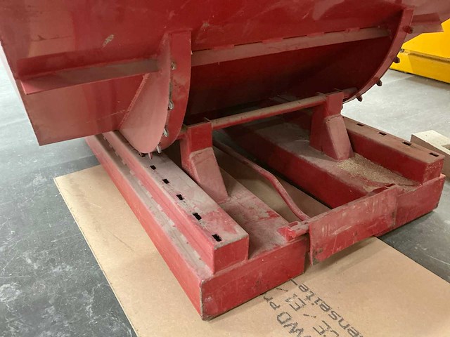 Heftruck kantelbak (1100l) - afbeelding 5 van  5