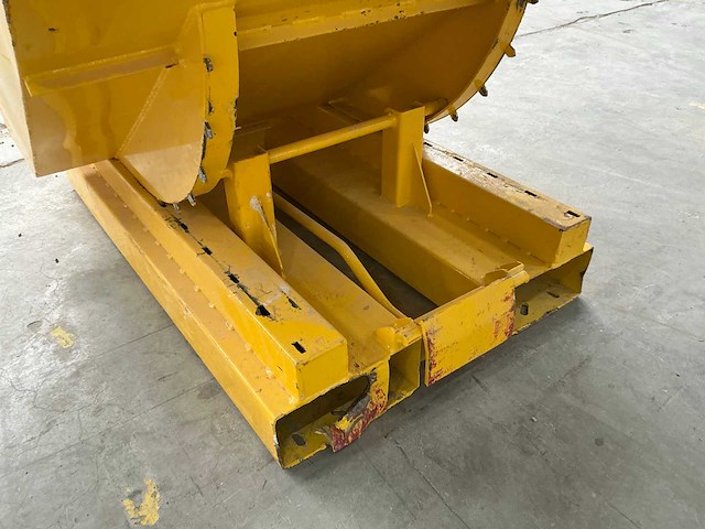 Heftruck kantelbak (600l) - afbeelding 5 van  5