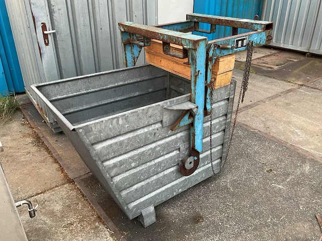 Heftruck kantelbak - afbeelding 1 van  6